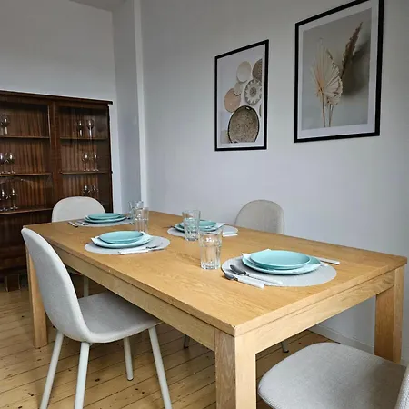 Like Cozy Zentral Netflix Kueche Apartment